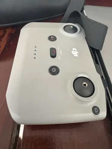 ? CONTROLE REMOTO DJI AC231 - SEMINOVO