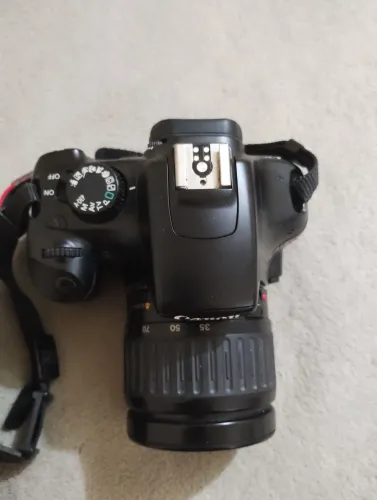 Canon T3 com lente Canon 35-105 mm Excelente 