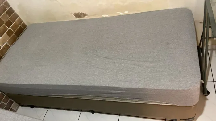 Cama De Solteiro C/ Colchão