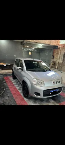Fiat Uno Vivace Celeb. 1.0 EVO F.flex 8V 5P 2013
