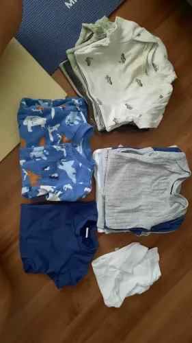 Lote de roupas carters bebê 6 meses 