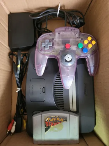 NINTENDO 64 (completo e funcionando)+Controle Original Atomic Purple+Pokemon (c/defeito).