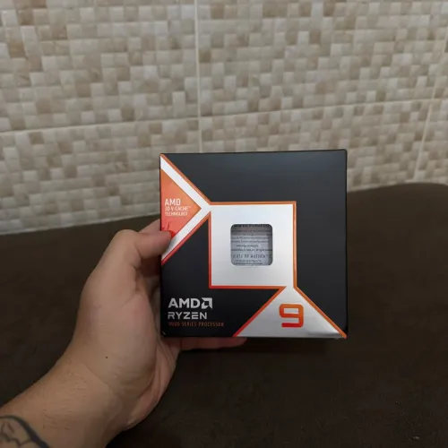 Processador Ryzen 9 7900x AM5 (1 mes de uso)