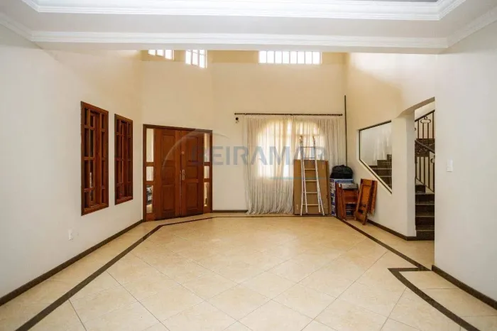 Casa com 2 Residências, Piscina e 557m² Condomínio Casa Bella, SMPW Quadra 1 Park Way, B