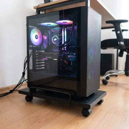 Suporte Skate para CPU/Gabinete com Rodinhas - Base Móvel para Computador