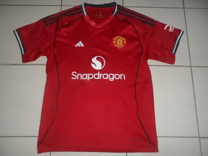 Camisa Manchester United 2025-2026 Adidas titular tamanho XL