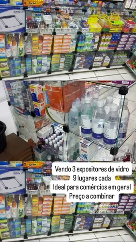 Expositores de vidro + 61 prateleiras