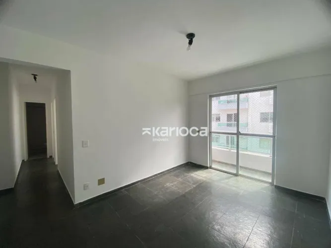 Apartamento com 2 dormitórios à venda, 55 m² por R$ 425.000,00 - Barra da Tijuca - Rio de 