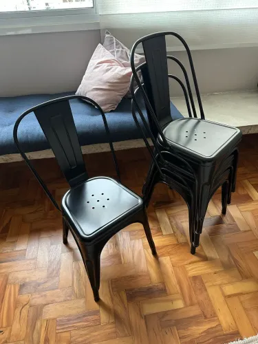 4 Cadeiras de Jantar - Design Industrial - Aço