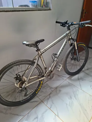 Vendo Cannondale Aro 26