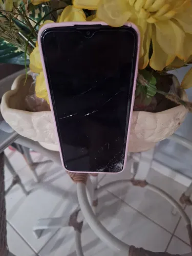 VENDO ESTE CELULAR MOTOROLA G8