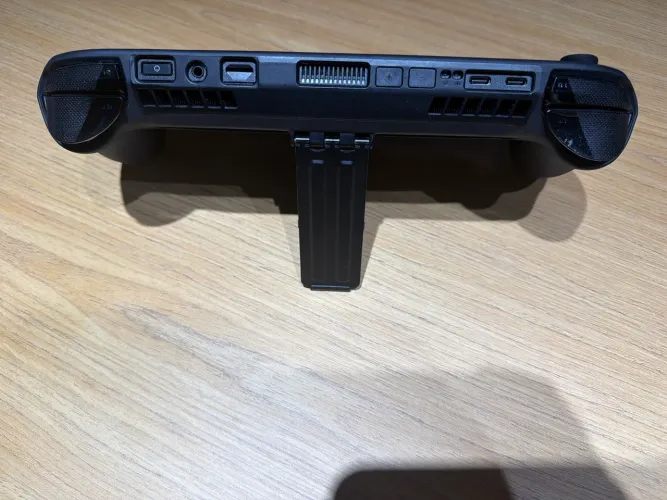 Rog Xbox ally x + capa de silicone com menos de 6 meses usado + Windows