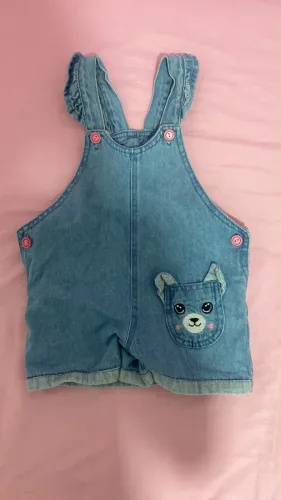 Jardineira Jeans