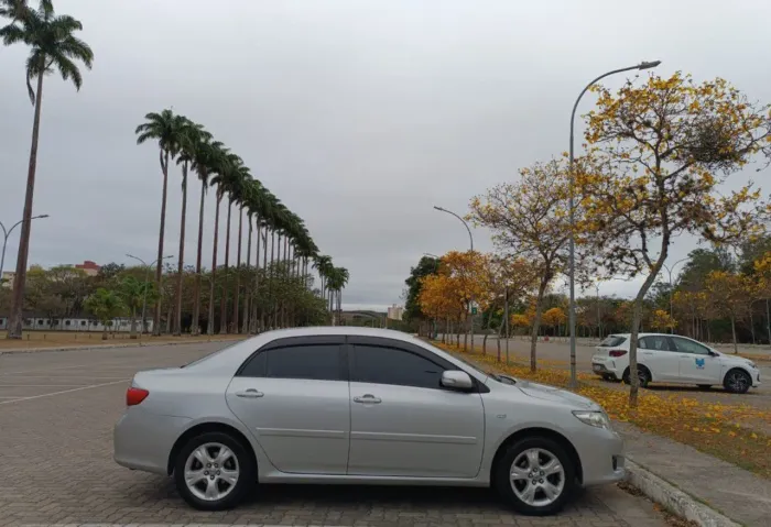 Toyota Corolla XEI 1.8/1.8 Flex 16V Aut. 2010