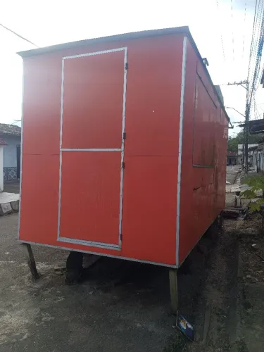 Trailer
