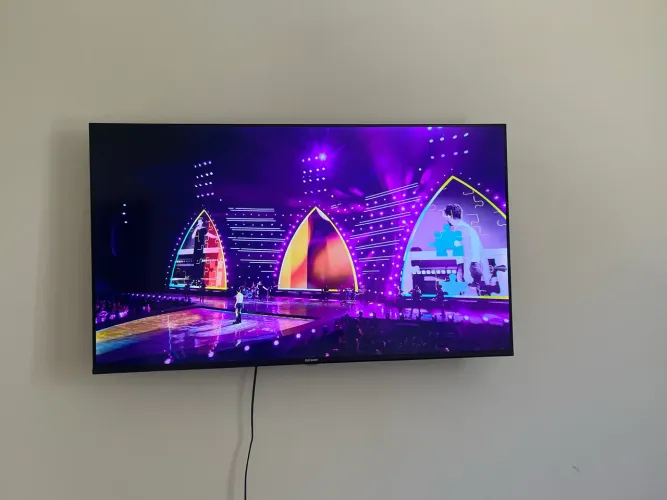 SMART TV SEMP 43 POLEGADAS NOVA