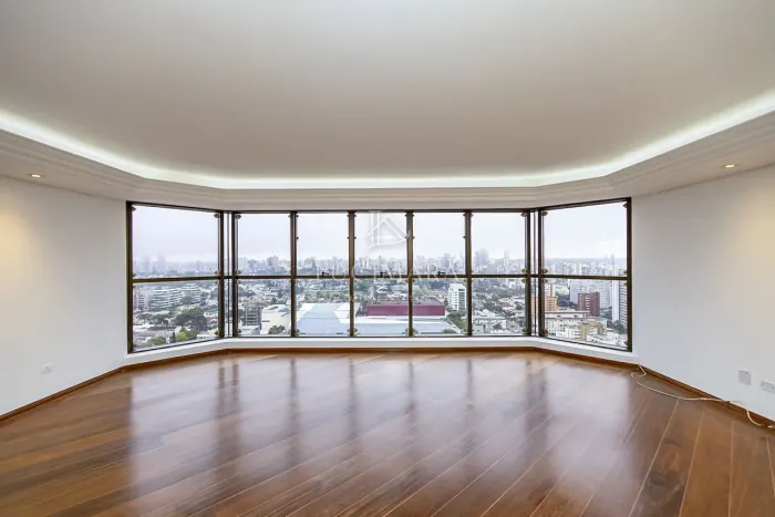 APARTAMENTO com 4 dormitórios para alugar com 427m² por R$ 13.980,00 no bairro Batel - CUR