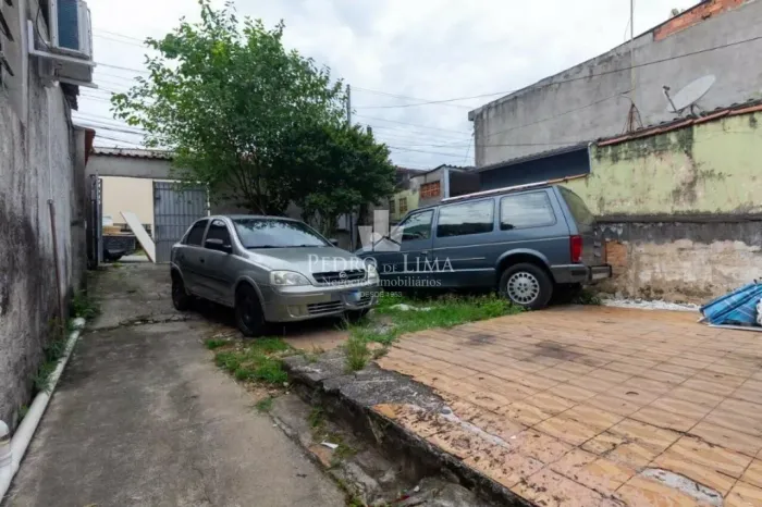 Terreno à venda, 13x23,80 total de 310 m², tem um galpão no local e uma casa - Jardim Popu
