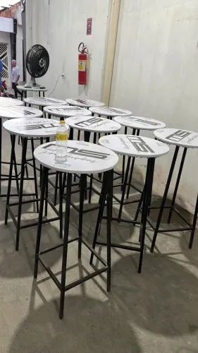 Aluguéis de mesas bistrô