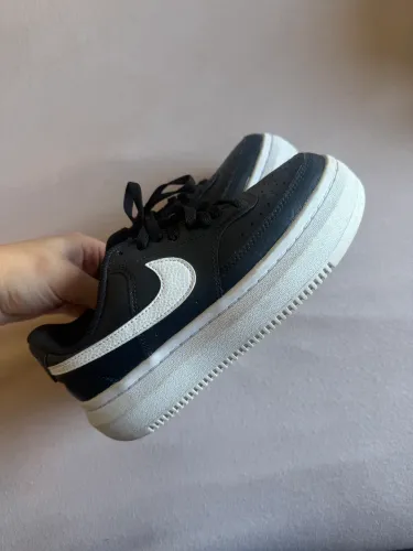Tênis Court Vision Nike