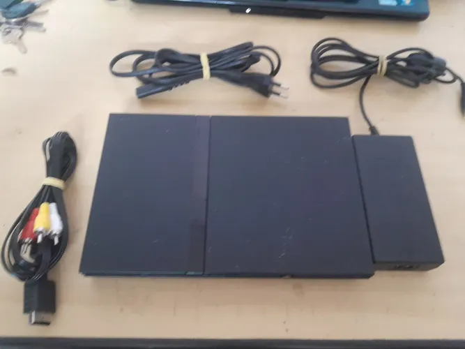 Vendo Playstation 2 slim