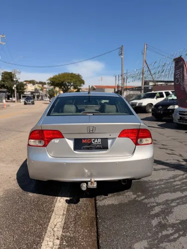 Honda Civic Sedan LXS 1.8/1.8 Flex 16V Aut. 4P 2007