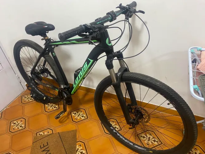 Bike Lótus Scorpion aro 29 1.600 reais