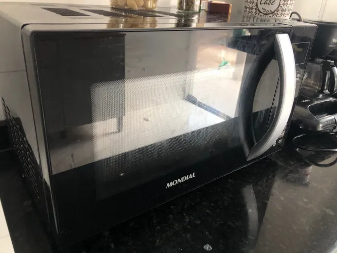 MICROONDAS MONDIAL 21L