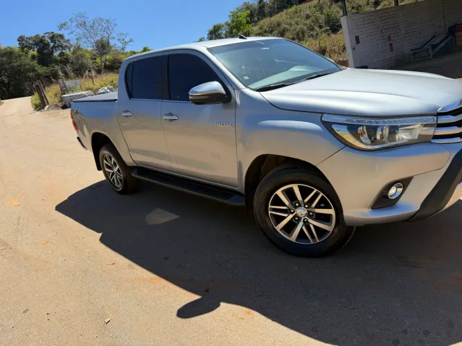 Toyota Hilux CD SRX 4X4 2.8 TDI 16V Diesel Aut. 2018