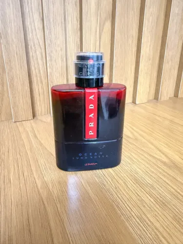 Prada Luna Rossa Ocean Le Parfum 