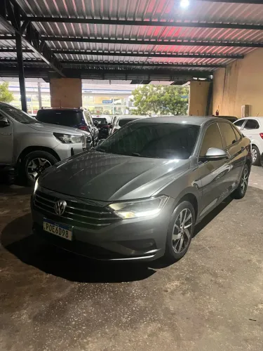 Volkswagen Jetta Comfortline 1.4 TSI 16V 4P Aut. 2018