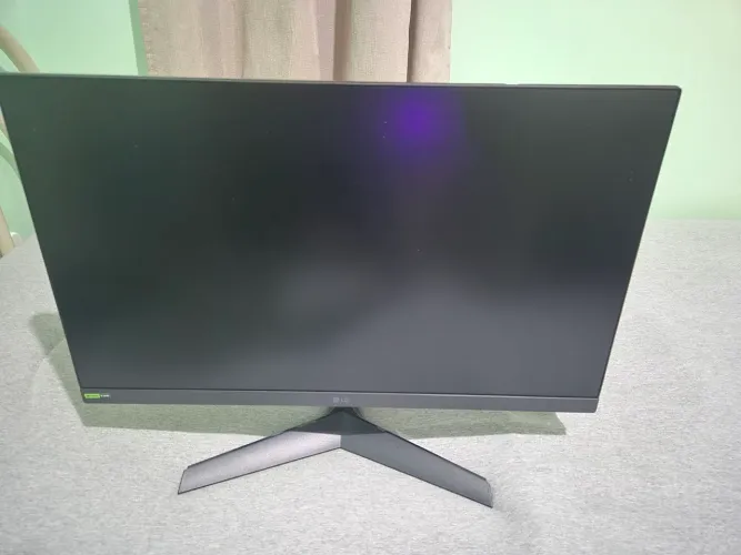 Monitor LG Ultragear 24GS60F-B Gamer Full HD 180Hz 1ms Cor Preto