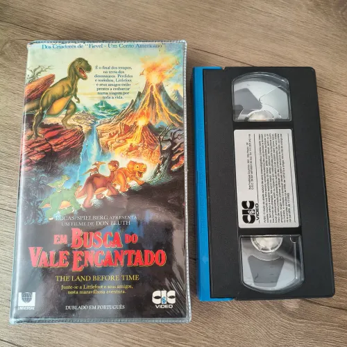 Fita VHS Em Busca do Vale Encantado - Original 