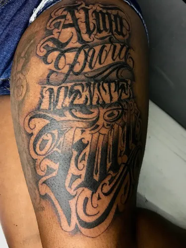 Tatuagem a partir de 150$$