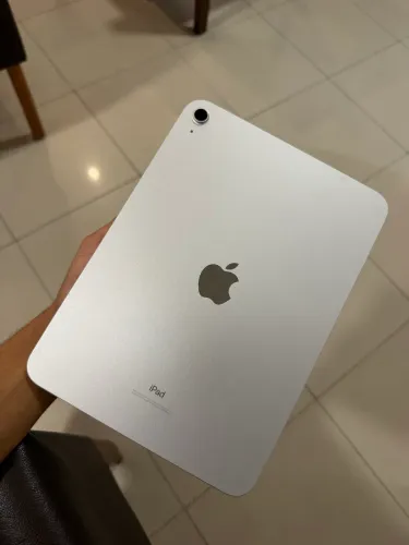 iPad 10 128gb chip a16