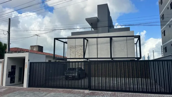 Casa com 3 dormitórios à venda, 148 m² por R$ 690.000,00 - Estados - João Pessoa/PB
