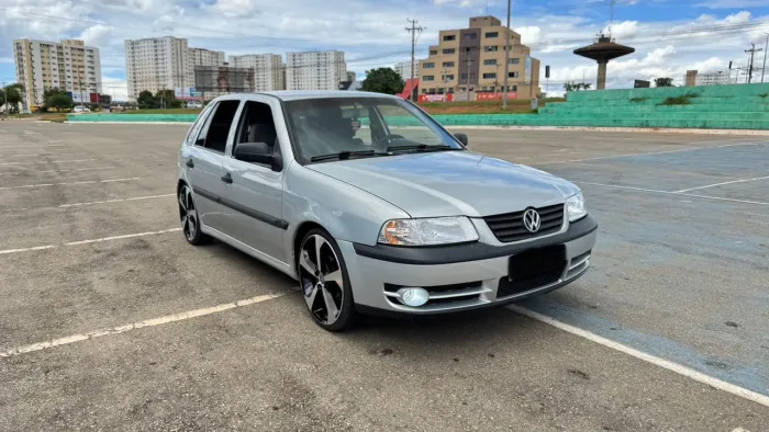 Volkswagen Gol Geração III Plus 1.0 MI 16V Gasolina Mec. 4P 2001