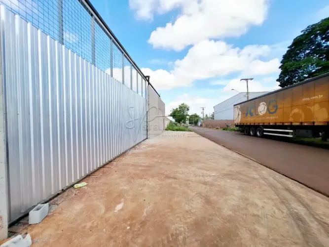 Galpão de 1000m² com mezanino para locação - Recreio Anhangüera