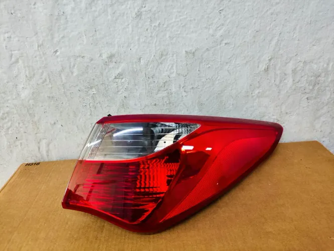 Lanterna HB20 Sedan, 2012/2015 , Original, sem recuperações
