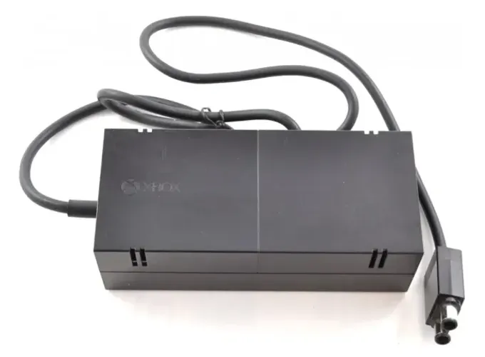 Fonte Xbox One Fat Microsoft (fonte De Alimentação) Voltagem De Entrada 110V - Original