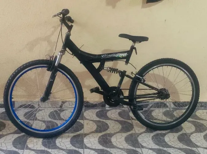 BICICLETA ARO 26 FULL SUSPENSION - PRETA - IMPECÁVEL