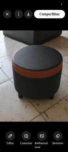 Puff luxo couro sintético 