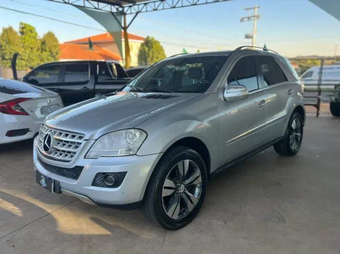 Mercedes-Benz ML-350 3.0 V6 4X4 Diesel 2010