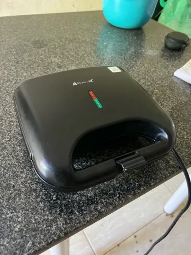 SANDUICHEIRA AMVOX AMS 370 Black