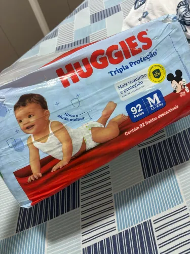 Fralda Huggies 