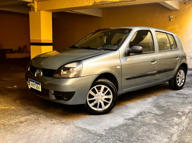 Renault Clio Auth. /air Hi-flex 1.6 16V 5P 2008