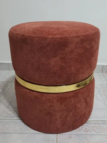 Puff Decorativo Orgânico Para Sala Quarto ou Closet - Peça produzida artesanalmente