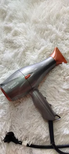 Secador de cabelo