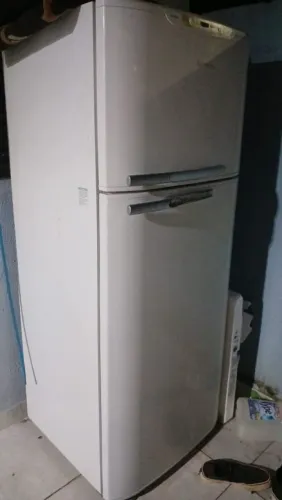 DF40 electrolux frost free, entrego, pego sua usada