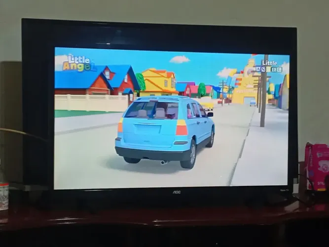 Smart TV AOC Roku de 32 Polegadas. Imagem e som perfeitos.